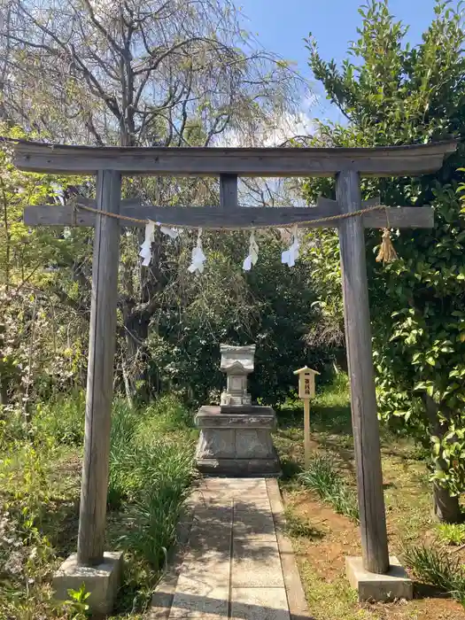 比々多神社元宮の鳥居