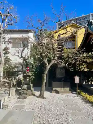海福寺の{uncategorized: "未分類", other: "その他", undefined: "問題あり", building: "その他建物", grave: "お墓", sacred_gate: "鳥居", guardian: "狛犬", statue: "像", buddha: "仏像", history: "歴史", nature: "自然", garden: "庭園", animal: "動物", pagoda: "塔", temizu: "手水舎", mountain_gate: "山門・神門", sanctuary: "本殿・本堂", subordinate: "末社・摂社", art: "芸術", scenery: "景色", jizo: "地蔵", ema: "絵馬", goshuin: "御朱印", omikuji: "おみくじ", items: "授与品その他", amulet: "お守り", goshuincho: "御朱印帳", eats: "食事", festival: "お祭り", votive_dance: "神楽", shichigosan: "七五三参", wedding: "結婚式", experience: "体験その他", initially: "初詣", around: "周辺", anti_infection: "感染症対策"}