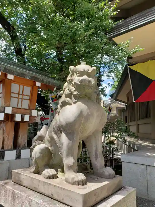 東郷神社の狛犬