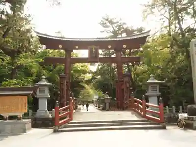 氣比神宮の鳥居