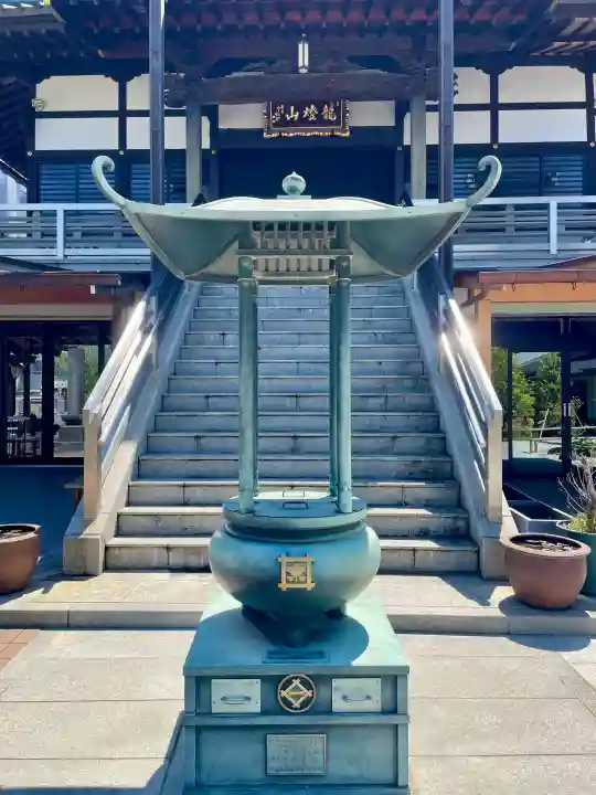 善立寺の{uncategorized: "未分類", other: "その他", undefined: "問題あり", building: "その他建物", grave: "お墓", sacred_gate: "鳥居", guardian: "狛犬", statue: "像", buddha: "仏像", history: "歴史", nature: "自然", garden: "庭園", animal: "動物", pagoda: "塔", temizu: "手水舎", mountain_gate: "山門・神門", sanctuary: "本殿・本堂", subordinate: "末社・摂社", art: "芸術", scenery: "景色", jizo: "地蔵", ema: "絵馬", goshuin: "御朱印", omikuji: "おみくじ", items: "授与品その他", amulet: "お守り", goshuincho: "御朱印帳", eats: "食事", festival: "お祭り", votive_dance: "神楽", shichigosan: "七五三参", wedding: "結婚式", experience: "体験その他", initially: "初詣", around: "周辺", anti_infection: "感染症対策"}