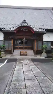 涅槃寺の本殿・本堂