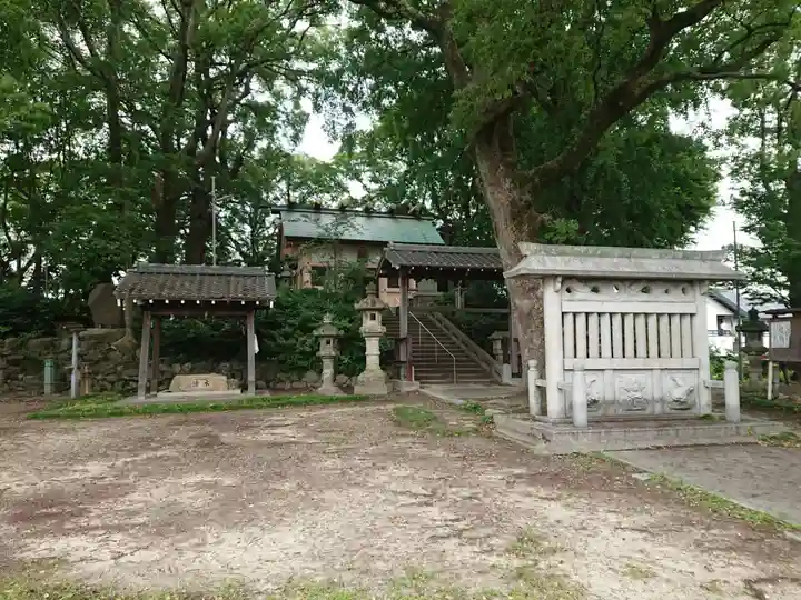 神明社(中切町)のその他建物