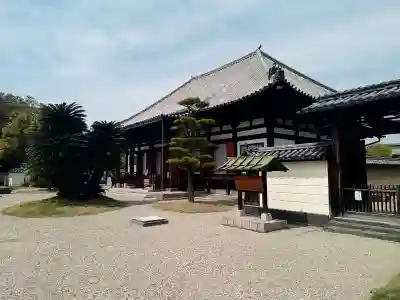 法華寺の本殿・本堂