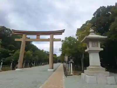 橿原神宮の{uncategorized: "未分類", other: "その他", undefined: "問題あり", building: "その他建物", grave: "お墓", sacred_gate: "鳥居", guardian: "狛犬", statue: "像", buddha: "仏像", history: "歴史", nature: "自然", garden: "庭園", animal: "動物", pagoda: "塔", temizu: "手水舎", mountain_gate: "山門・神門", sanctuary: "本殿・本堂", subordinate: "末社・摂社", art: "芸術", scenery: "景色", jizo: "地蔵", ema: "絵馬", goshuin: "御朱印", omikuji: "おみくじ", items: "授与品その他", amulet: "お守り", goshuincho: "御朱印帳", eats: "食事", festival: "お祭り", votive_dance: "神楽", shichigosan: "七五三参", wedding: "結婚式", experience: "体験その他", initially: "初詣", around: "周辺", anti_infection: "感染症対策"}