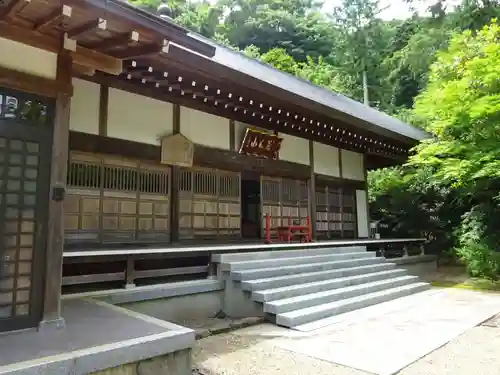 宝蓮寺の本殿・本堂