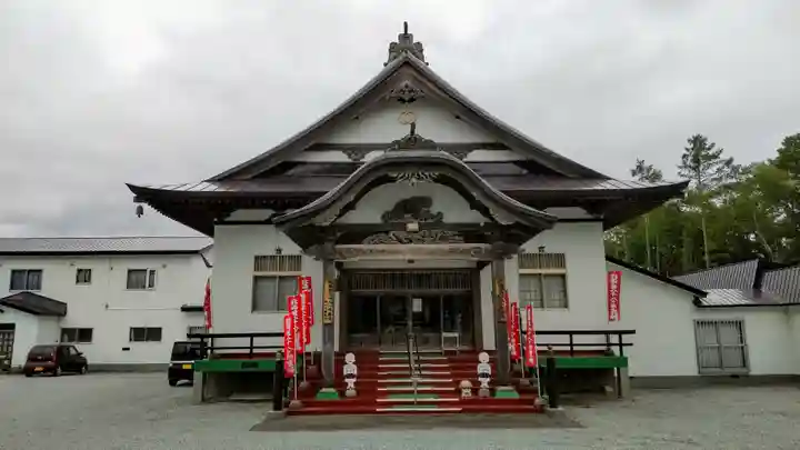 実心寺の本殿・本堂