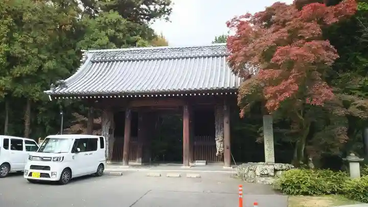 根香寺の山門・神門