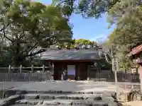 八剣宮(熱田神宮別宮)の{uncategorized: "未分類", other: "その他", undefined: "問題あり", building: "その他建物", grave: "お墓", sacred_gate: "鳥居", guardian: "狛犬", statue: "像", buddha: "仏像", history: "歴史", nature: "自然", garden: "庭園", animal: "動物", pagoda: "塔", temizu: "手水舎", mountain_gate: "山門・神門", sanctuary: "本殿・本堂", subordinate: "末社・摂社", art: "芸術", scenery: "景色", jizo: "地蔵", ema: "絵馬", goshuin: "御朱印", omikuji: "おみくじ", items: "授与品その他", amulet: "お守り", goshuincho: "御朱印帳", eats: "食事", festival: "お祭り", votive_dance: "神楽", shichigosan: "七五三参", wedding: "結婚式", experience: "体験その他", initially: "初詣", around: "周辺", anti_infection: "感染症対策"}