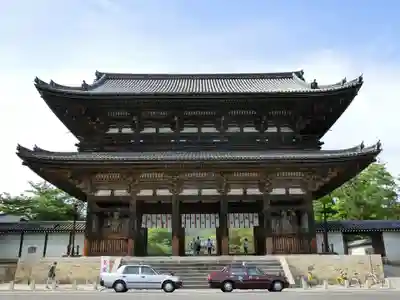 仁和寺の山門・神門
