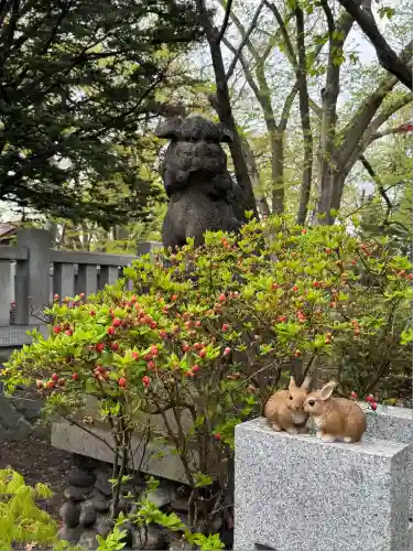 彌彦神社　(伊夜日子神社)の狛犬