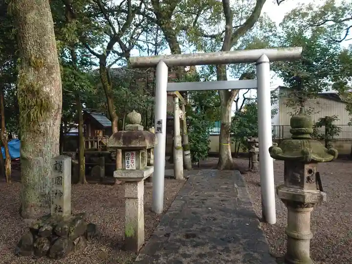 八幡神社の鳥居