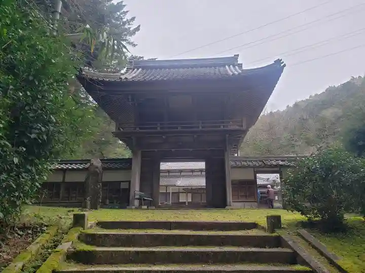 総寧寺の山門・神門