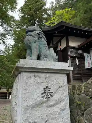 諏訪大社下社春宮(長野県)