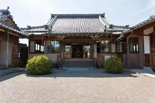 中庵寺の本殿・本堂