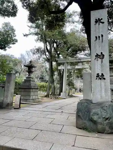 赤坂氷川神社の鳥居