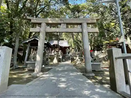 瑞丘八幡神社の鳥居