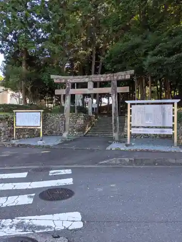 草薙神社の鳥居