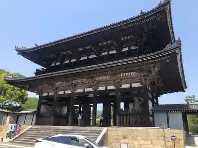 仁和寺の山門・神門