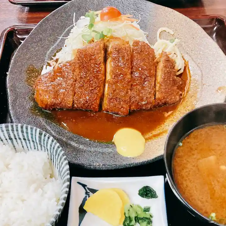 別小江神社の食事