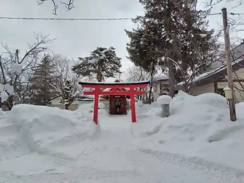 鷹栖神社(北海道)