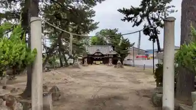 中畝神社のその他建物