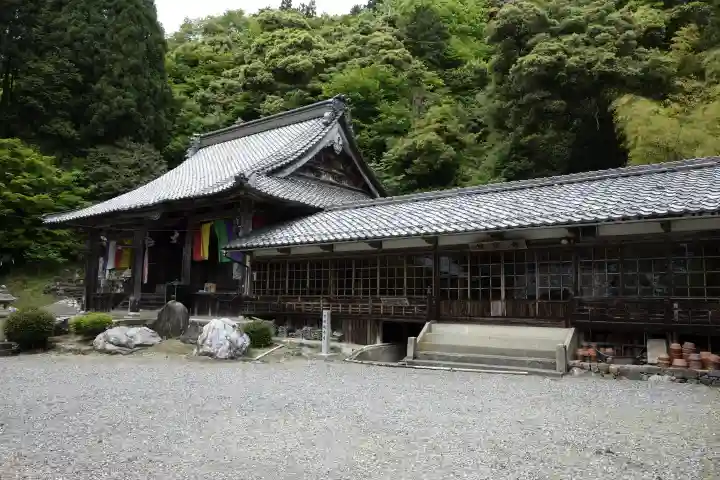 酒波寺の{uncategorized: "未分類", other: "その他", undefined: "問題あり", building: "その他建物", grave: "お墓", sacred_gate: "鳥居", guardian: "狛犬", statue: "像", buddha: "仏像", history: "歴史", nature: "自然", garden: "庭園", animal: "動物", pagoda: "塔", temizu: "手水舎", mountain_gate: "山門・神門", sanctuary: "本殿・本堂", subordinate: "末社・摂社", art: "芸術", scenery: "景色", jizo: "地蔵", ema: "絵馬", goshuin: "御朱印", omikuji: "おみくじ", items: "授与品その他", amulet: "お守り", goshuincho: "御朱印帳", eats: "食事", festival: "お祭り", votive_dance: "神楽", shichigosan: "七五三参", wedding: "結婚式", experience: "体験その他", initially: "初詣", around: "周辺", anti_infection: "感染症対策"}