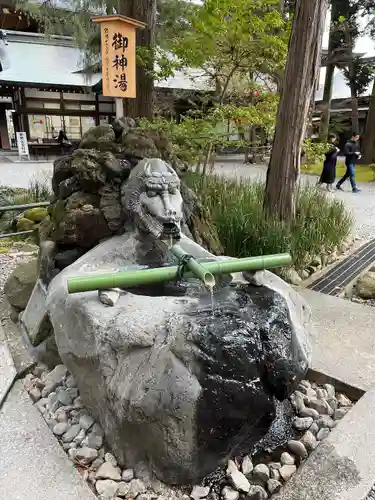 諏訪大社下社秋宮(長野県)