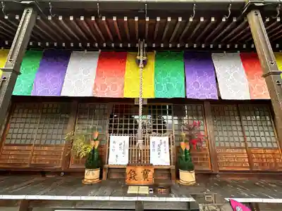 毘沙門寺の本殿・本堂