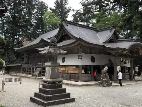 伊和神社の本殿・本堂