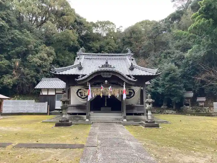 伊曾能神社の本殿・本堂