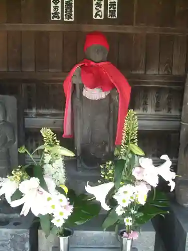 駒込妙義坂子育地蔵尊(東京都)