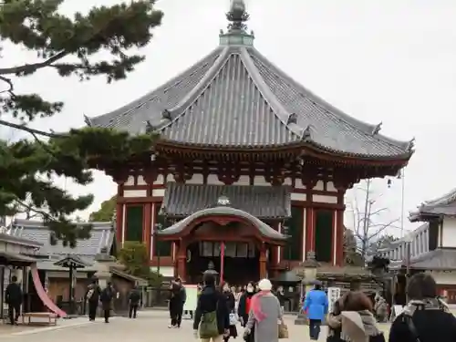 興福寺の本殿・本堂