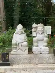 磯山神社の像