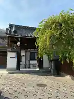 金剛院の山門・神門