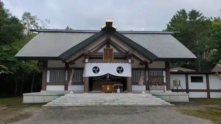岩内神社の本殿・本堂