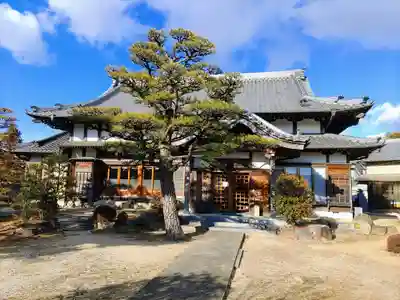 蔡華寺の本殿・本堂