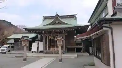 鴨居八幡神社の本殿・本堂