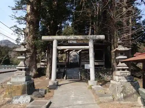 岩上神社の鳥居