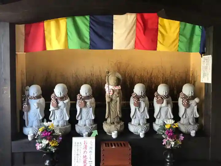 佛願寺 横浜別院の地蔵