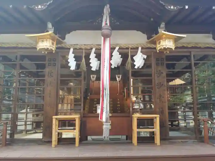 沙沙貴神社の本殿・本堂