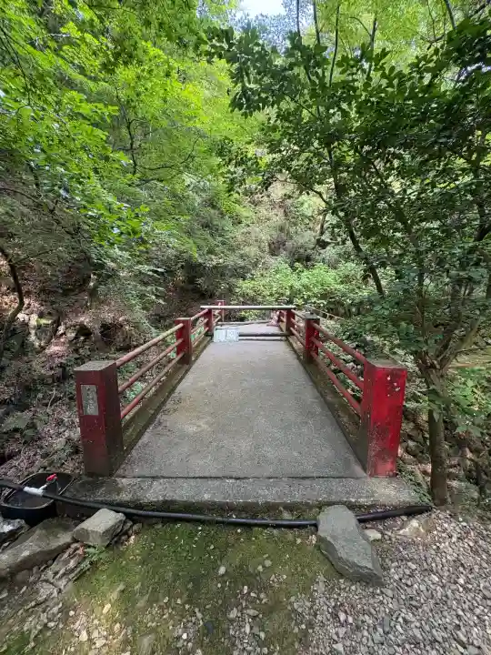 香園寺奥の院(白瀧)(愛媛県)
