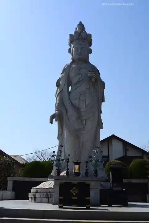 三寳寺(東京都)