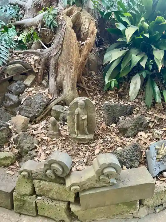 蟠龍寺の{uncategorized: "未分類", other: "その他", undefined: "問題あり", building: "その他建物", grave: "お墓", sacred_gate: "鳥居", guardian: "狛犬", statue: "像", buddha: "仏像", history: "歴史", nature: "自然", garden: "庭園", animal: "動物", pagoda: "塔", temizu: "手水舎", mountain_gate: "山門・神門", sanctuary: "本殿・本堂", subordinate: "末社・摂社", art: "芸術", scenery: "景色", jizo: "地蔵", ema: "絵馬", goshuin: "御朱印", omikuji: "おみくじ", items: "授与品その他", amulet: "お守り", goshuincho: "御朱印帳", eats: "食事", festival: "お祭り", votive_dance: "神楽", shichigosan: "七五三参", wedding: "結婚式", experience: "体験その他", initially: "初詣", around: "周辺", anti_infection: "感染症対策"}