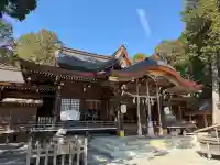 大麻比古神社の{uncategorized: "未分類", other: "その他", undefined: "問題あり", building: "その他建物", grave: "お墓", sacred_gate: "鳥居", guardian: "狛犬", statue: "像", buddha: "仏像", history: "歴史", nature: "自然", garden: "庭園", animal: "動物", pagoda: "塔", temizu: "手水舎", mountain_gate: "山門・神門", sanctuary: "本殿・本堂", subordinate: "末社・摂社", art: "芸術", scenery: "景色", jizo: "地蔵", ema: "絵馬", goshuin: "御朱印", omikuji: "おみくじ", items: "授与品その他", amulet: "お守り", goshuincho: "御朱印帳", eats: "食事", festival: "お祭り", votive_dance: "神楽", shichigosan: "七五三参", wedding: "結婚式", experience: "体験その他", initially: "初詣", around: "周辺", anti_infection: "感染症対策"}