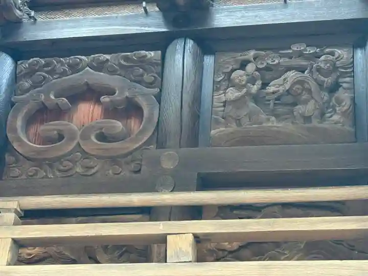 草加神社の{uncategorized: "未分類", other: "その他", undefined: "問題あり", building: "その他建物", grave: "お墓", sacred_gate: "鳥居", guardian: "狛犬", statue: "像", buddha: "仏像", history: "歴史", nature: "自然", garden: "庭園", animal: "動物", pagoda: "塔", temizu: "手水舎", mountain_gate: "山門・神門", sanctuary: "本殿・本堂", subordinate: "末社・摂社", art: "芸術", scenery: "景色", jizo: "地蔵", ema: "絵馬", goshuin: "御朱印", omikuji: "おみくじ", items: "授与品その他", amulet: "お守り", goshuincho: "御朱印帳", eats: "食事", festival: "お祭り", votive_dance: "神楽", shichigosan: "七五三参", wedding: "結婚式", experience: "体験その他", initially: "初詣", around: "周辺", anti_infection: "感染症対策"}