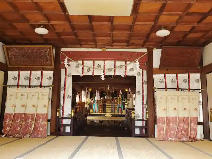 尾上神社の本殿・本堂
