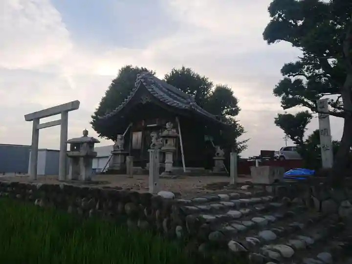神明社のその他建物
