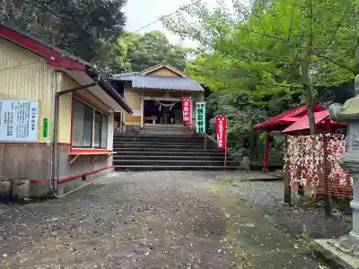 照日神社の{uncategorized: "未分類", other: "その他", undefined: "問題あり", building: "その他建物", grave: "お墓", sacred_gate: "鳥居", guardian: "狛犬", statue: "像", buddha: "仏像", history: "歴史", nature: "自然", garden: "庭園", animal: "動物", pagoda: "塔", temizu: "手水舎", mountain_gate: "山門・神門", sanctuary: "本殿・本堂", subordinate: "末社・摂社", art: "芸術", scenery: "景色", jizo: "地蔵", ema: "絵馬", goshuin: "御朱印", omikuji: "おみくじ", items: "授与品その他", amulet: "お守り", goshuincho: "御朱印帳", eats: "食事", festival: "お祭り", votive_dance: "神楽", shichigosan: "七五三参", wedding: "結婚式", experience: "体験その他", initially: "初詣", around: "周辺", anti_infection: "感染症対策"}