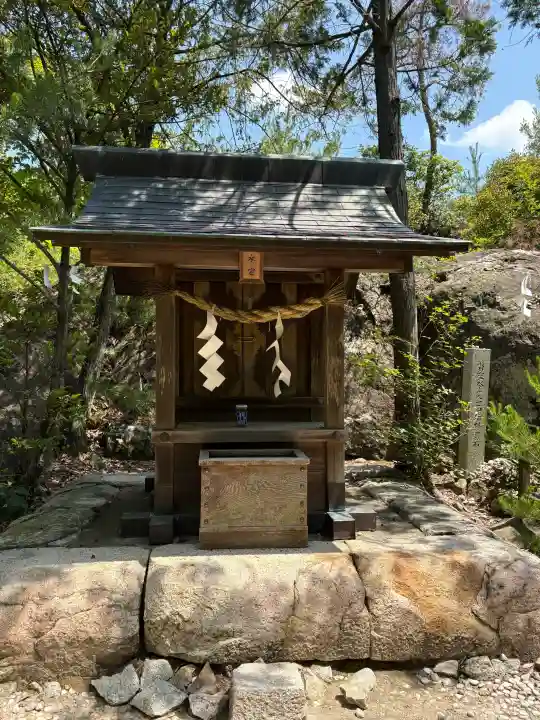 石上布都魂神社(岡山県)